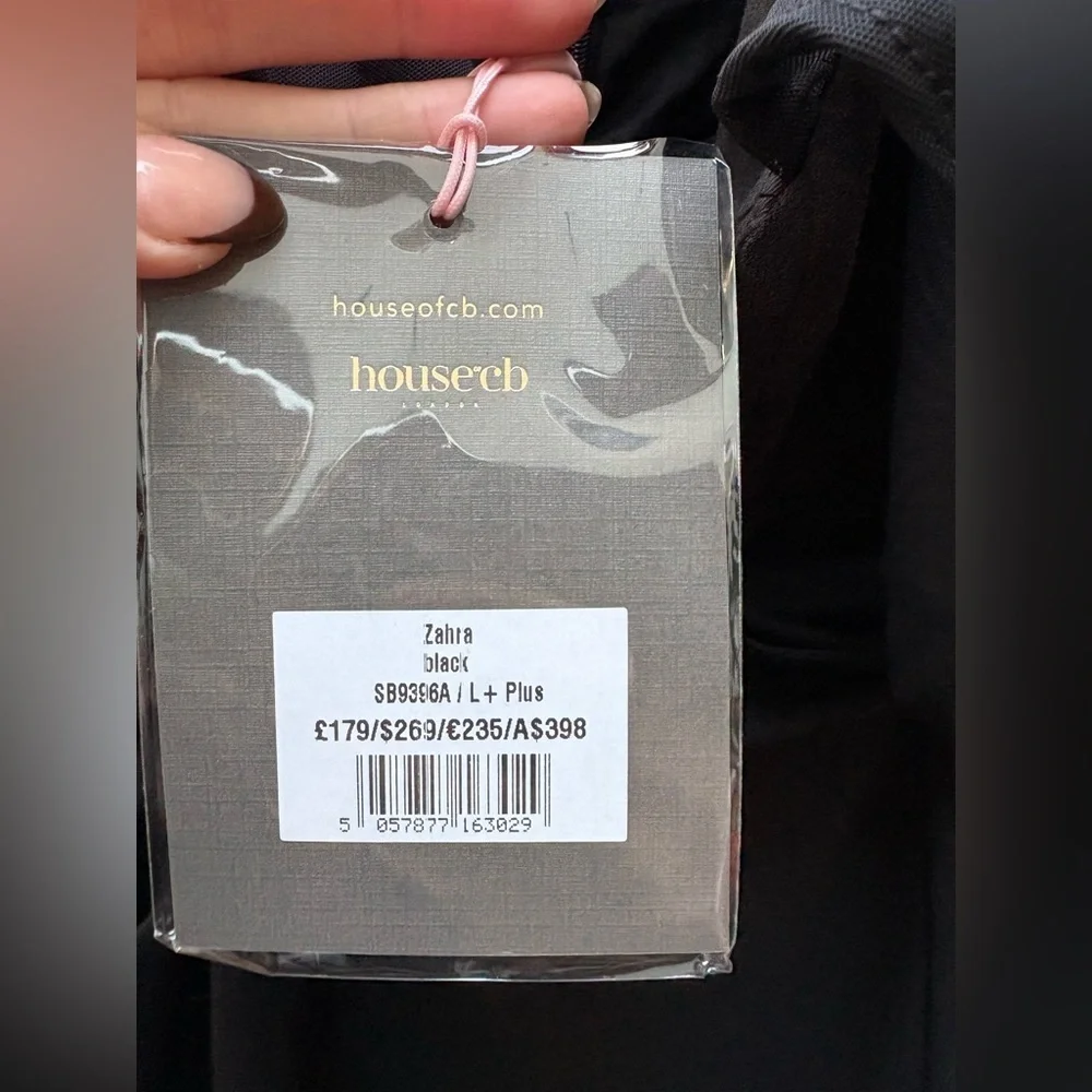 HOUSE OF CB 'Zahra' Black Plunge Maxi Dress NWT - Picture 9 of 12